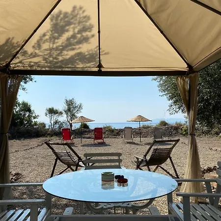 فندق Beach House For 12, With Magnificent View Of Lesvos