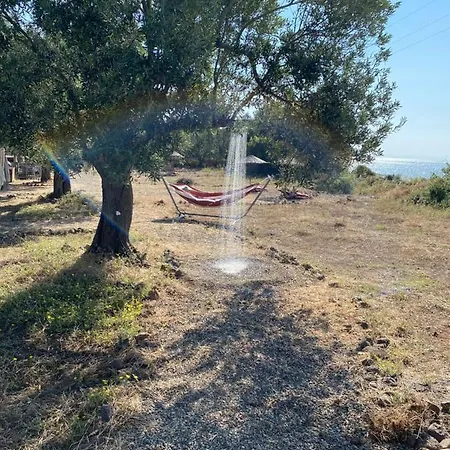فندق Beach House For 12, With Magnificent View Of Lesvos Ayvacik (Canakkale)